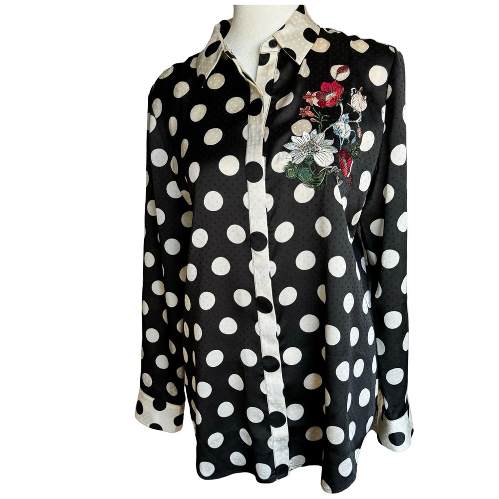 Chico’s Polka Dot Floral Embroidered Blouse - Picture 5 of 15